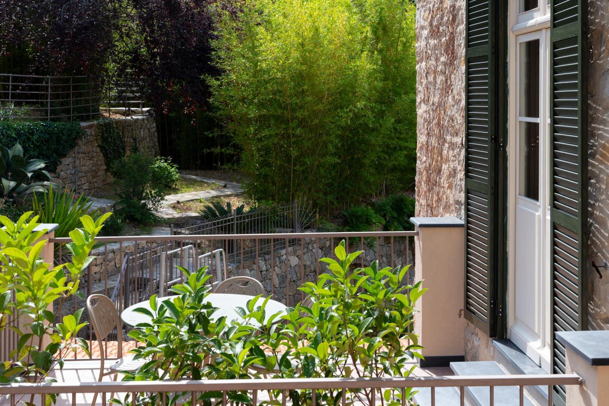Villa Rappis Imperia Esterno foto